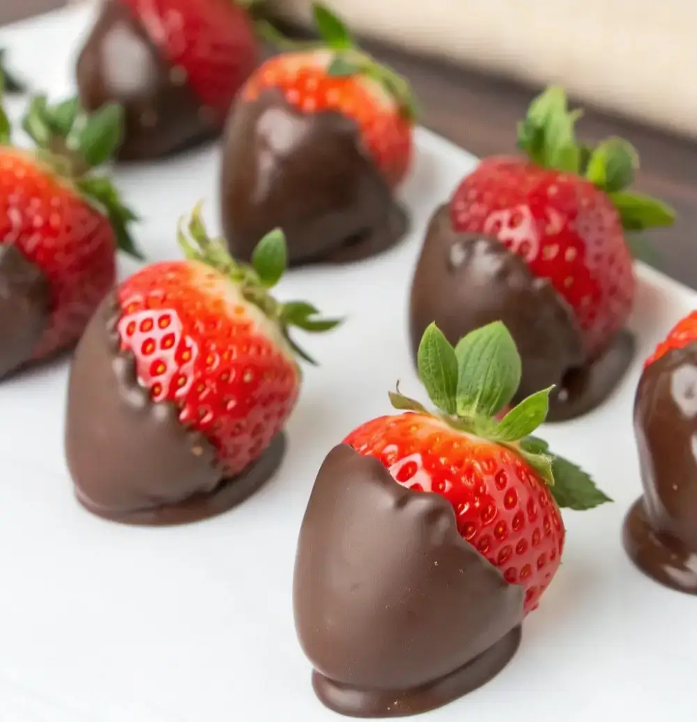 Chocolate Covered Strawberries for Thoughtful Gifting