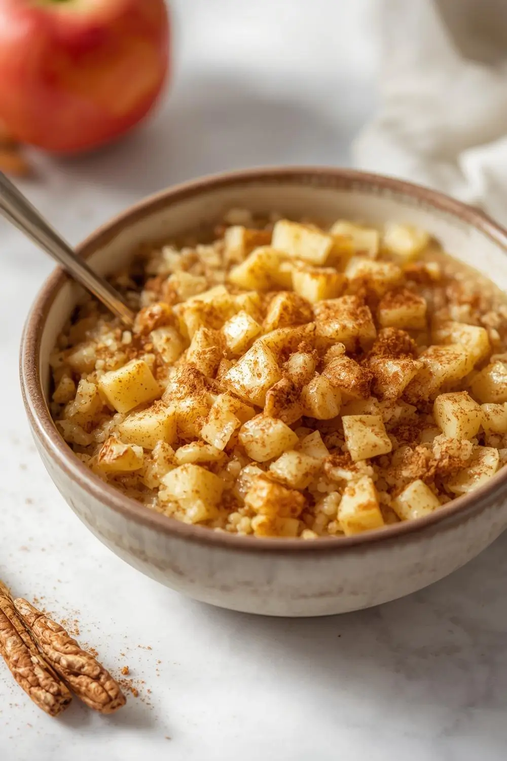 Easy Apple Cinnamon Breakfast Quinoa Bowl