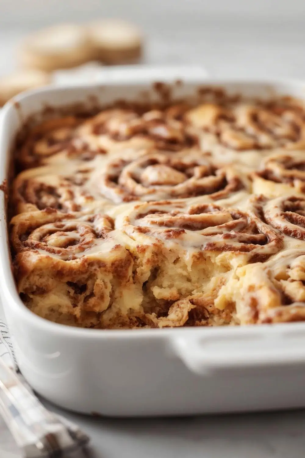 Make Ahead Cinnamon Roll Casserole Bake