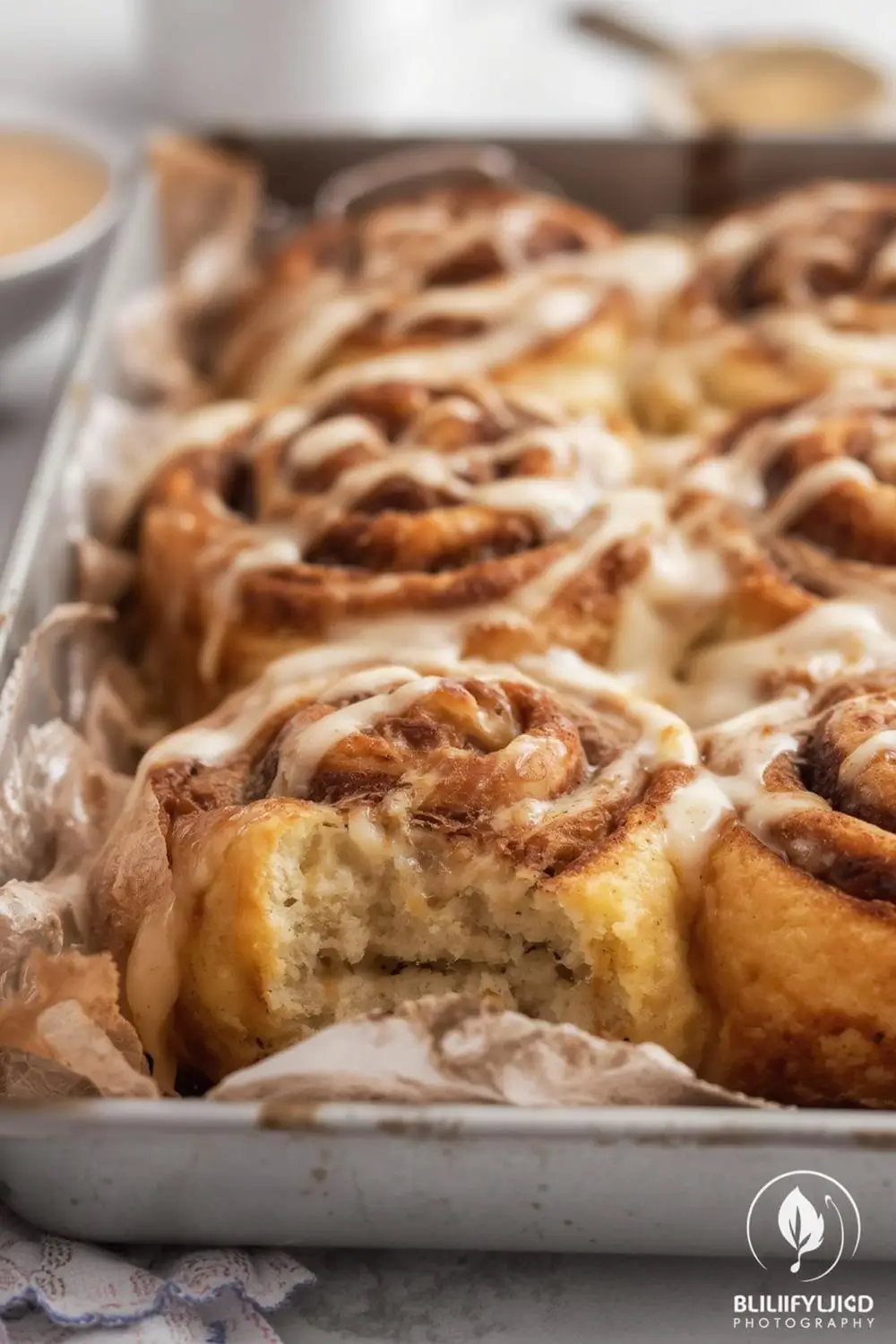 Quick Cinnamon Rolls: Simple Homemade Dough in 30 Minutes!